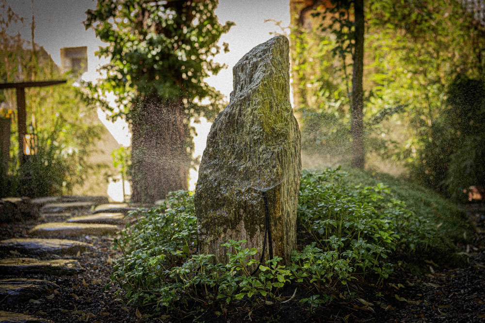 Der Japangarten mit Zukunft. Stilgarten plant und führt präzise aus. Machen Sie sich einen Eindruck und beauftragen Sie auch heute!